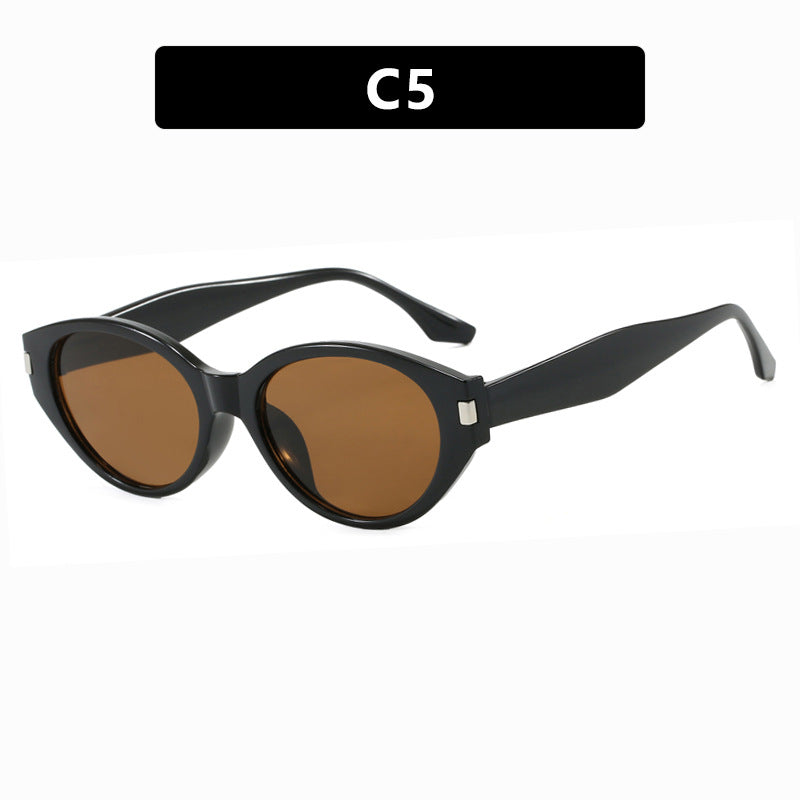 Dames moteriktig solbrille i elegant cat-eye stil Luvikno