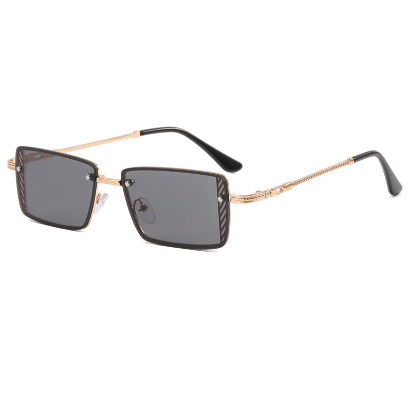 Dame Elegant kvadratisk solbrille med raffinerte rammedetaljer Luvikno