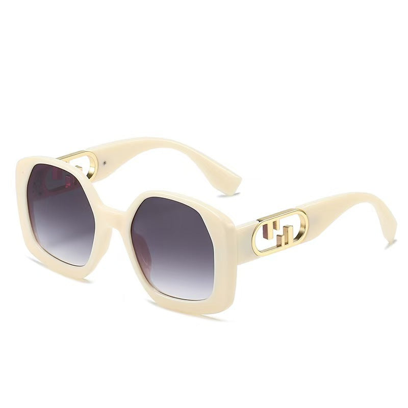 Dame oversized solbriller med ekstravagant geometrisk ramme og elegante detaljer Luvikno