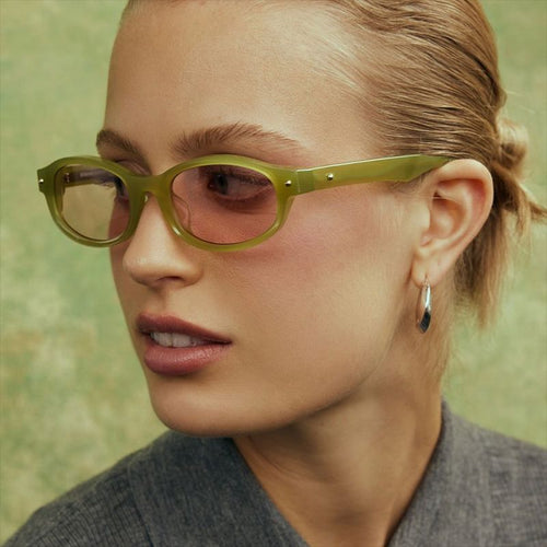 Dame Cat-Eye solbrille i elegant vintage-stil Luvikno