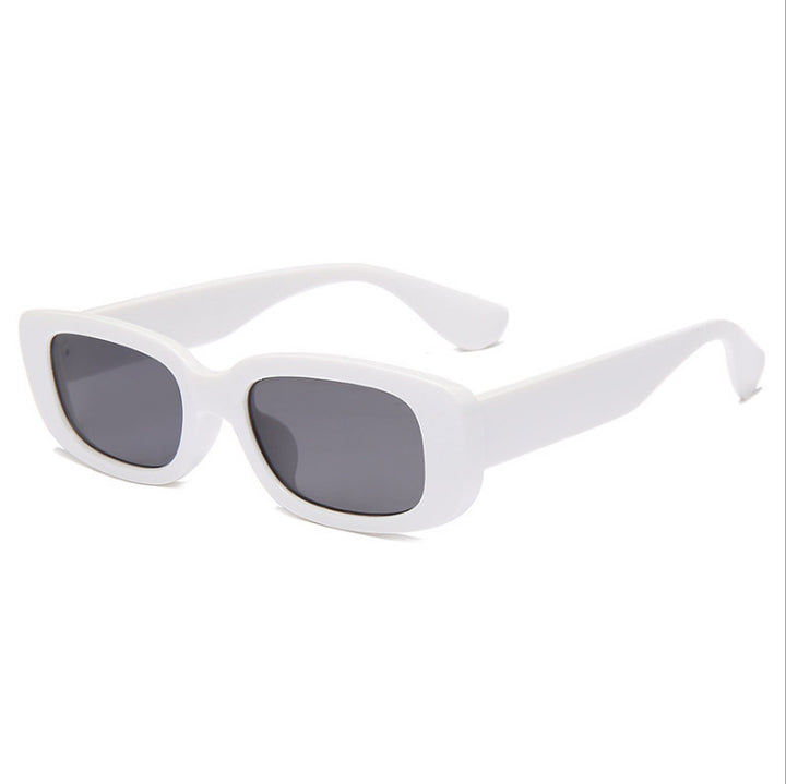 Dame moteriktig solbrille med trendy havskjell-design Luvikno