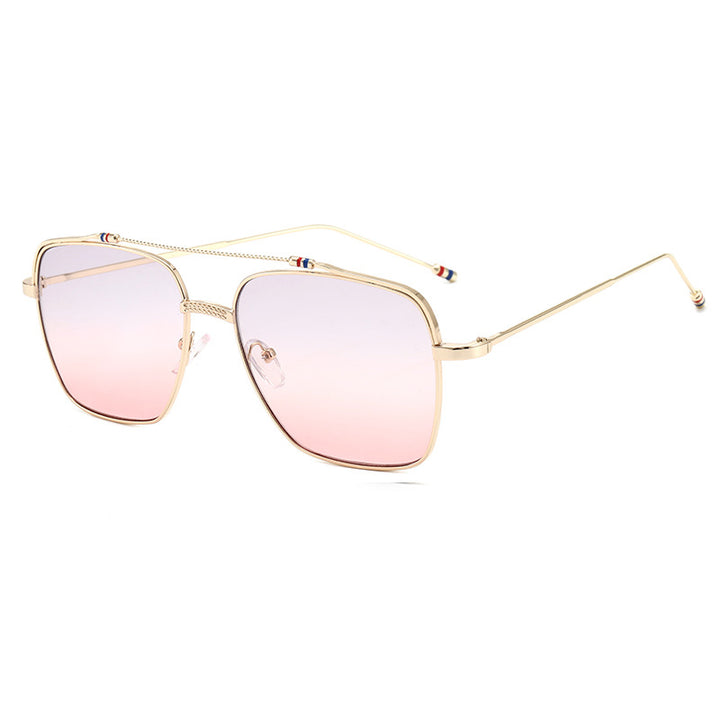 Dame moteriktig buet brille med smal metallramme Luvikno