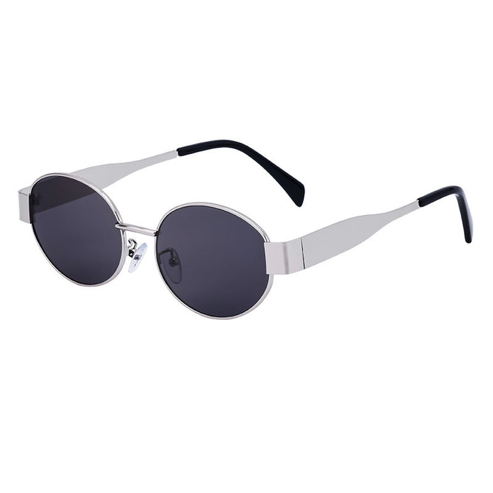 Dame moteriktig solbrille i elegant oval design Luvikno