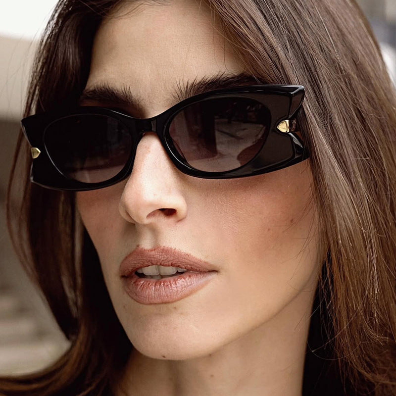 Dame Cat-Eye Solbrille med stilfull metalldetalj og UV-beskyttelse Luvikno