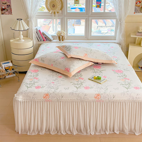 Dame Elegant og dekorativ sengeteppe-sett med lyst blomsterdesign Luvikno