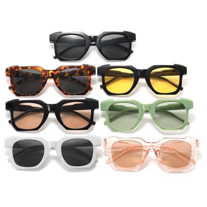 Dame moteriktig solbrille i innovativt heksagon-design Luvikno