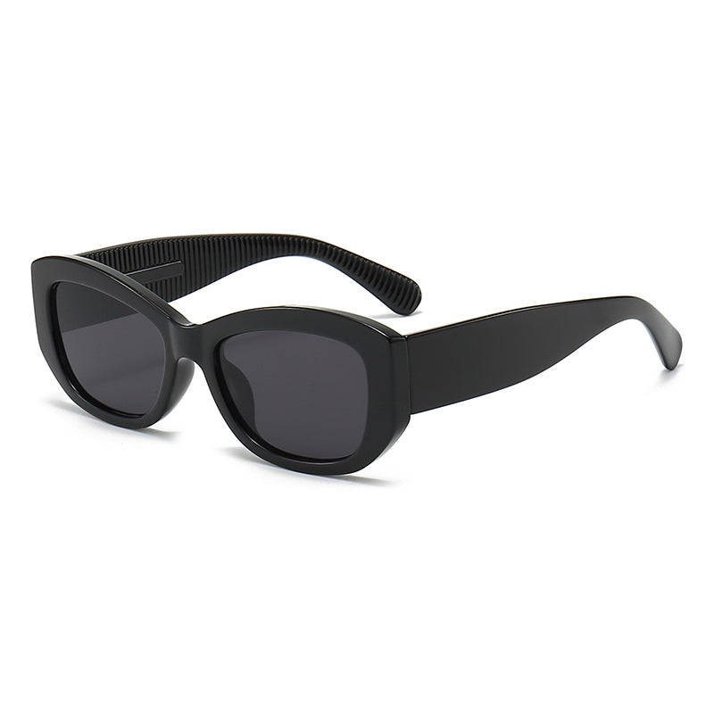 Dame Cat-Eye solbrille med moderne ramme og økt bærekomfort Luvikno
