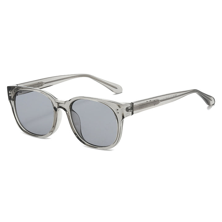 Dame moteriktig solbrille med gjennomsiktig ramme og elegante detaljer Luvikno