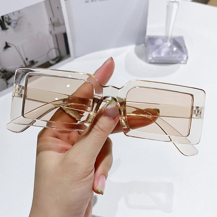 Dame trendy kvadratisk solbrille med polarisert glass Luvikno