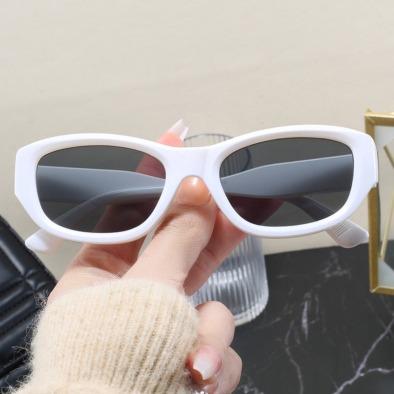 Dame moteriktig Cat-Eye solbrille med fleksibel ramme og UV-beskyttelse Luvikno