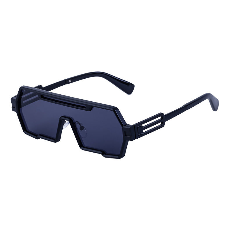Dame motorisert solbrille i futuristisk design med bred ramme Luvikno
