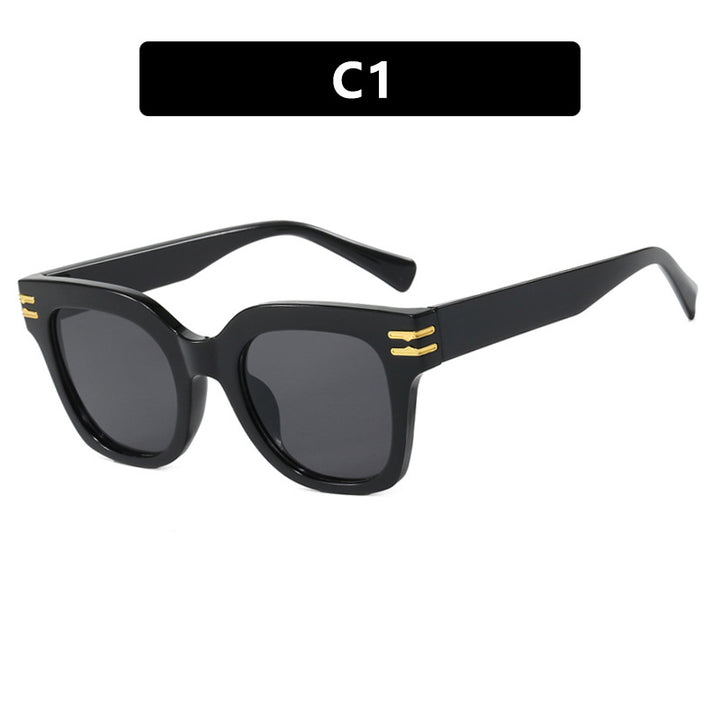Dame moteriktig solbrille med elegante aksenter Luvikno