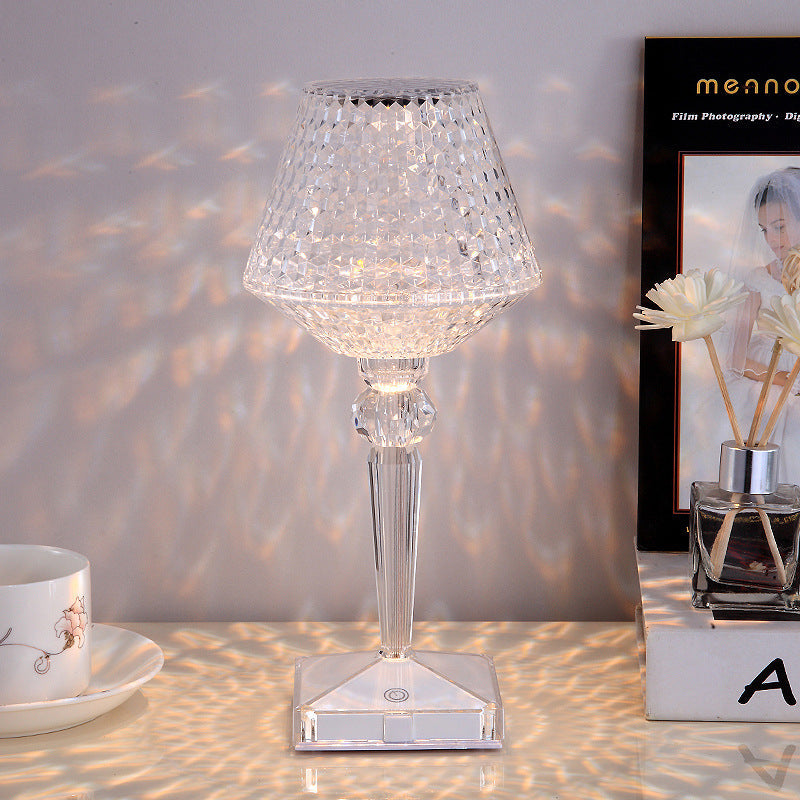 Liesbeth Crystal Lampe – Luksus Bordlampe med USB-ladefunksjon Luvikno