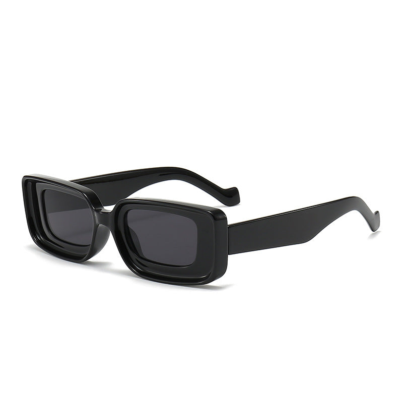 Dame moteriktig firkantet solbrille med innovativt design Luvikno