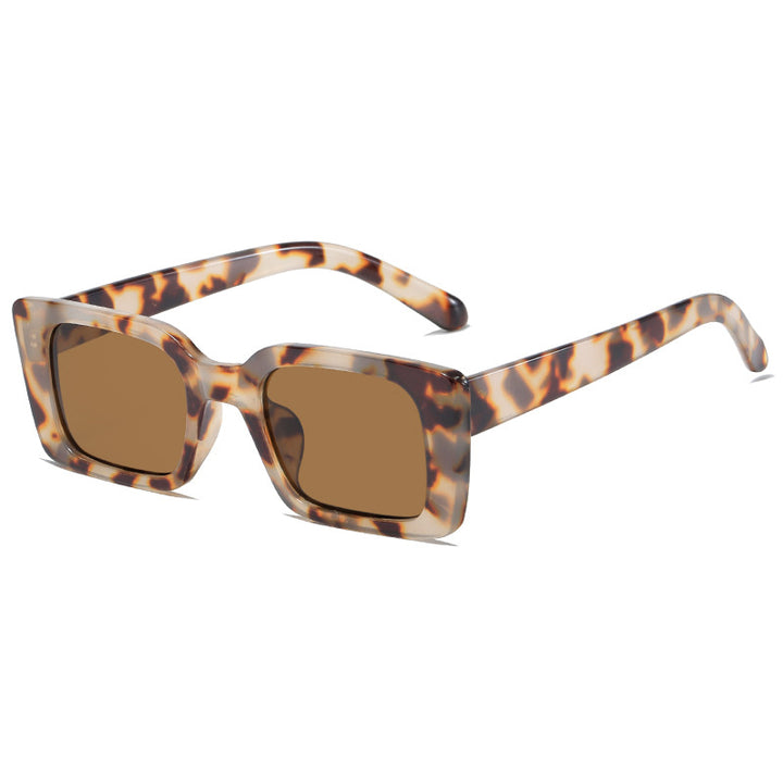 Dame moteriktig kvadratisk solbrille med bred, blank ramme Luvikno
