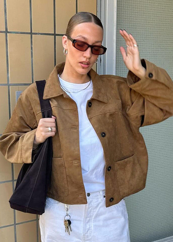 Luvik | Lyhyt Wildleder-nappi Takki