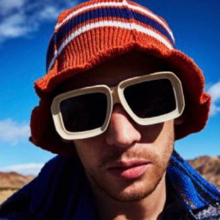 Dame moterik solbrille med kvadratisk design og stilig mønster Luvikno