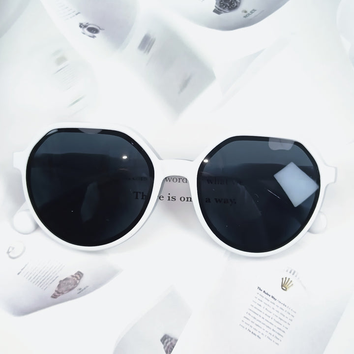 Dame Geometrisk solbrille med ekstravagant aksent Luvikno