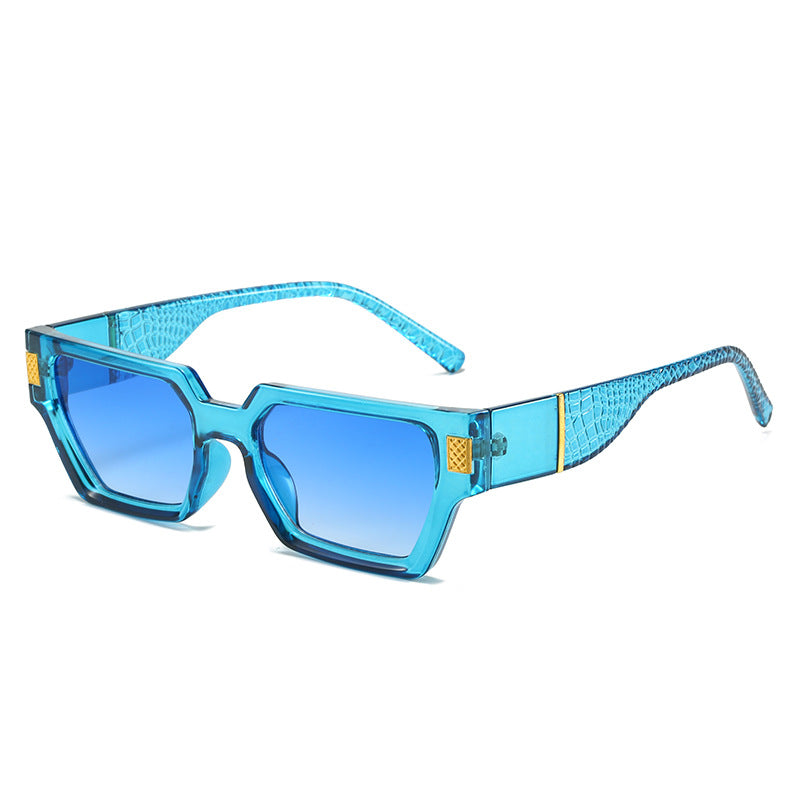Dame moteriktig solbrille med unik geometrisk ramme og luksuriøse detaljer Luvikno