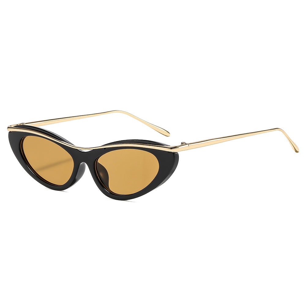 Dame Cat-Eye solbriller med elegant metallramme Luvikno
