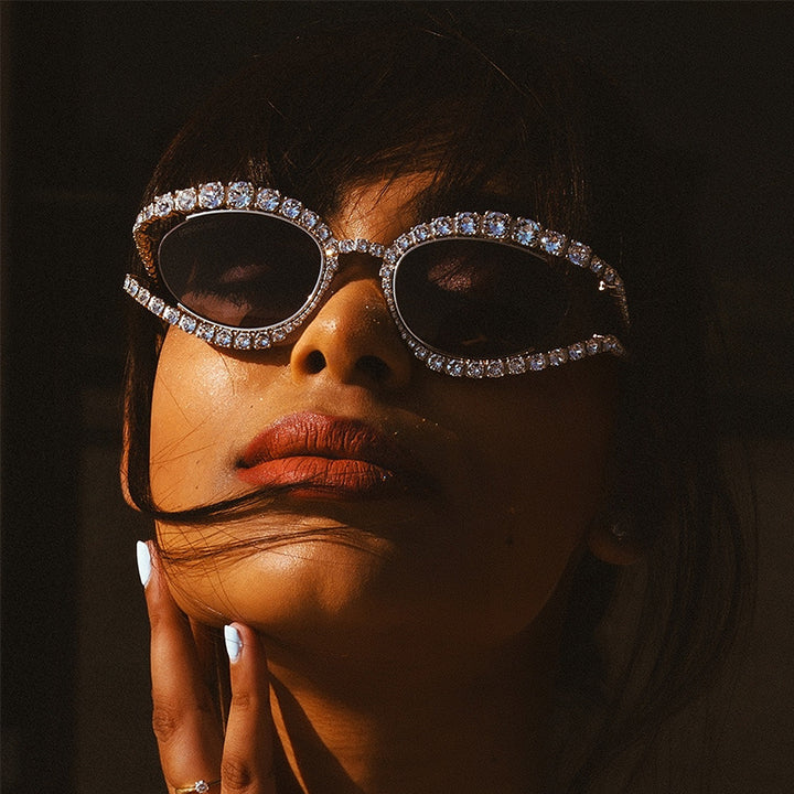 Dame Glamorøs solbrille med glitrende krystallakenter Luvikno