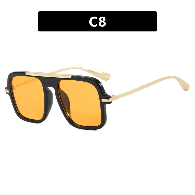 Dame kvadratisk solbrille med luksuriøs metallramme og robuste glass Luvikno