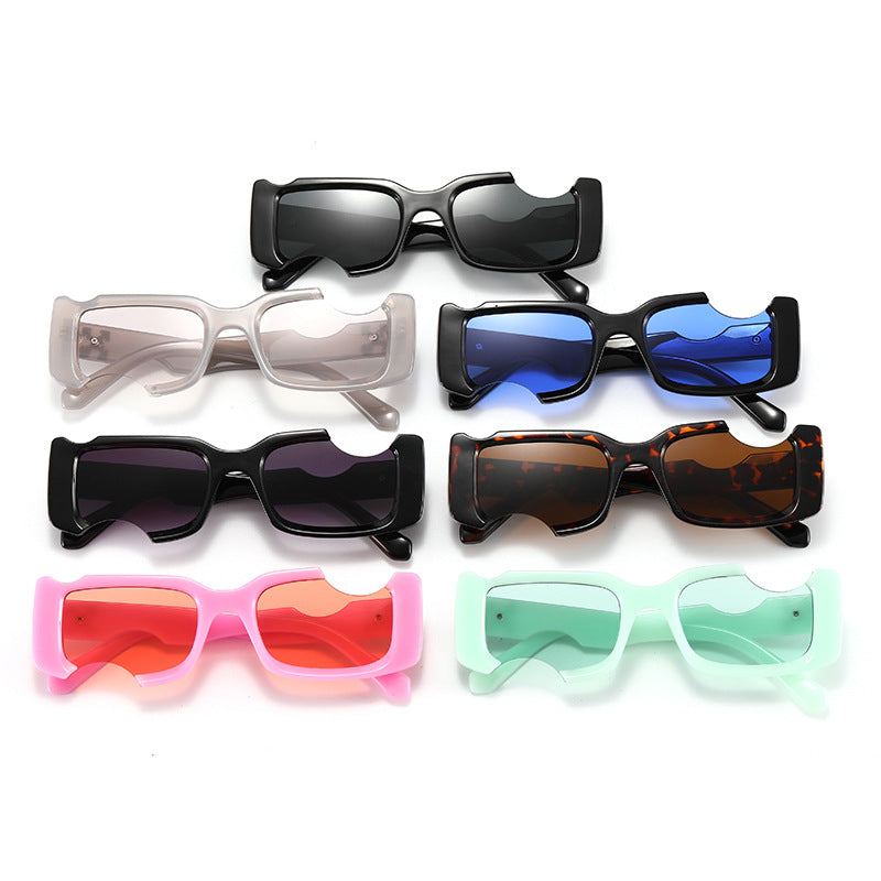 Dame eksklusiv moderne solbrille med futuristisk design Luvikno
