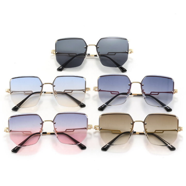Dame geometrisk designer-solbrille med speilende linser Luvikno