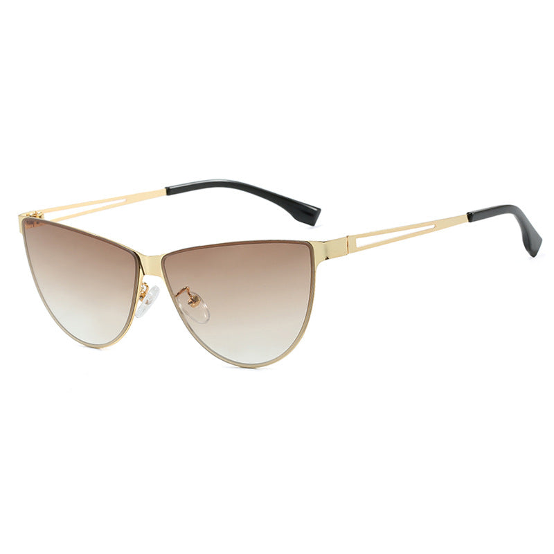 Dame Cat-Eye solbriller med stilfull metallramme og beskyttende UV-filter Luvikno