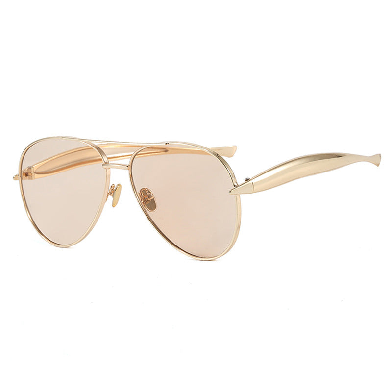 Dame Pilot-solbriller med elegante detaljer og beskyttende UV-filter Luvikno