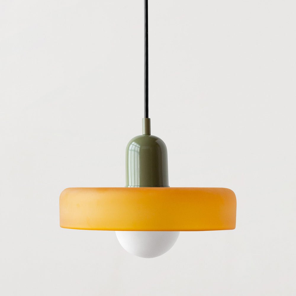 Luvikno | Bauhaus Farget Glasspendellampe for Moderne Interiører
