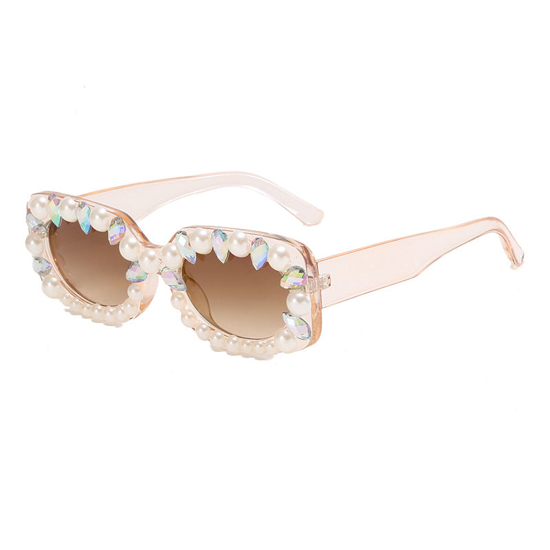 Damer elegant solbrille med perlepynt Luvikno