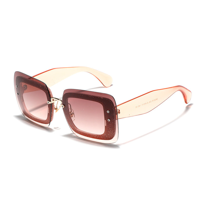 Dame kvadratisk solbrille med innovativ ramme Luvikno