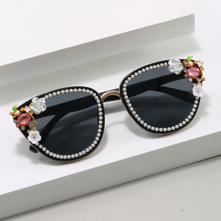 Dame Glamourøse Cat-Eye Solbriller med florale dekorasjoner Luvikno