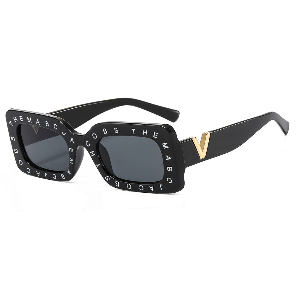 Dame Stilig oversized solbrille med unikt ramme Luvikno