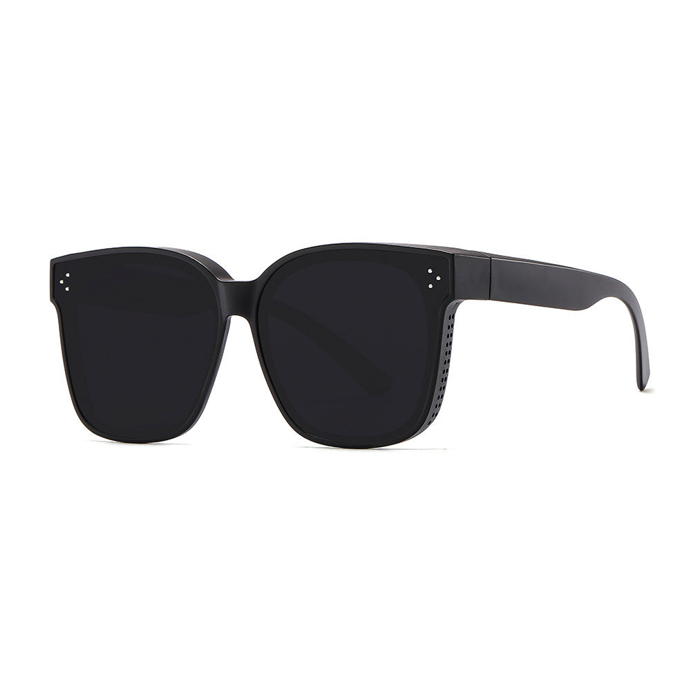 Dame firkantet solbrille med beskyttende UV-filter og stilfull ramme Luvikno