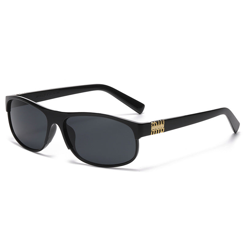 Dame fashion solbriller med polarisert glass og stilfull ramme Luvikno