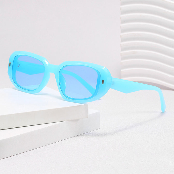 Damer oversized moteriktig solbrille Luvikno
