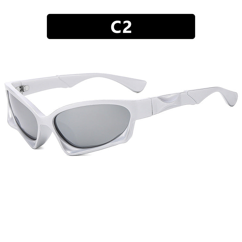 Dame sporty solbrille med moderne, aerodynamisk design Luvikno
