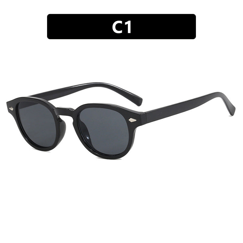 Dame moteriktig solbrille i elegant stil Luvikno