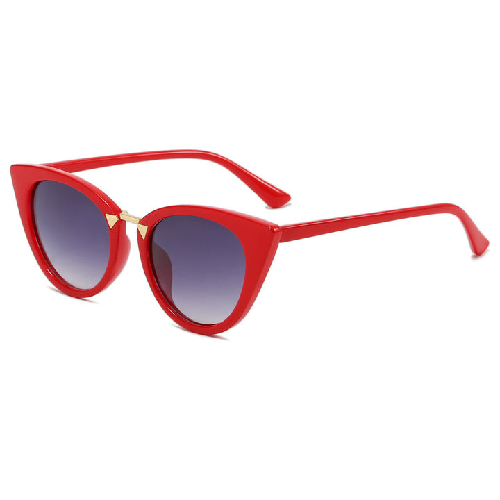 Dame Cat-Eye solbrille med elegant gull detaljer Luvikno
