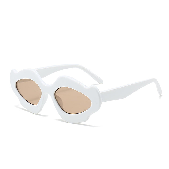 Dame moteriktig solbrille med unik blomsterramme Luvikno