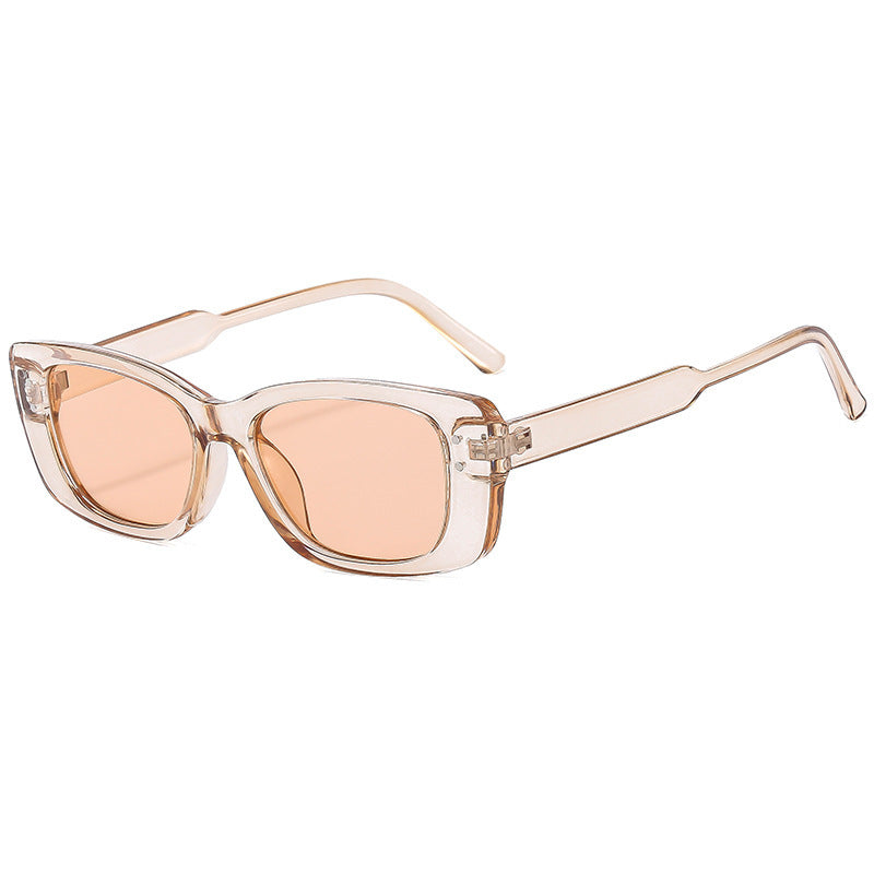 Dame Cat-Eye solbriller med trendy og elegant design Luvikno