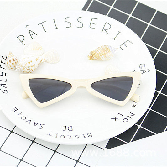 Dame modische Cat-Eye solbriller med elegant design Luvikno