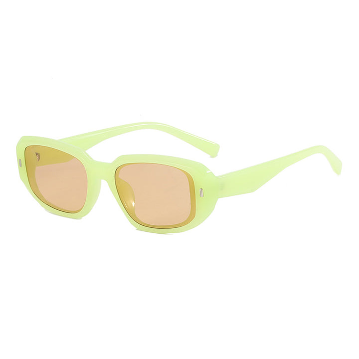 Damer oversized moteriktig solbrille Luvikno