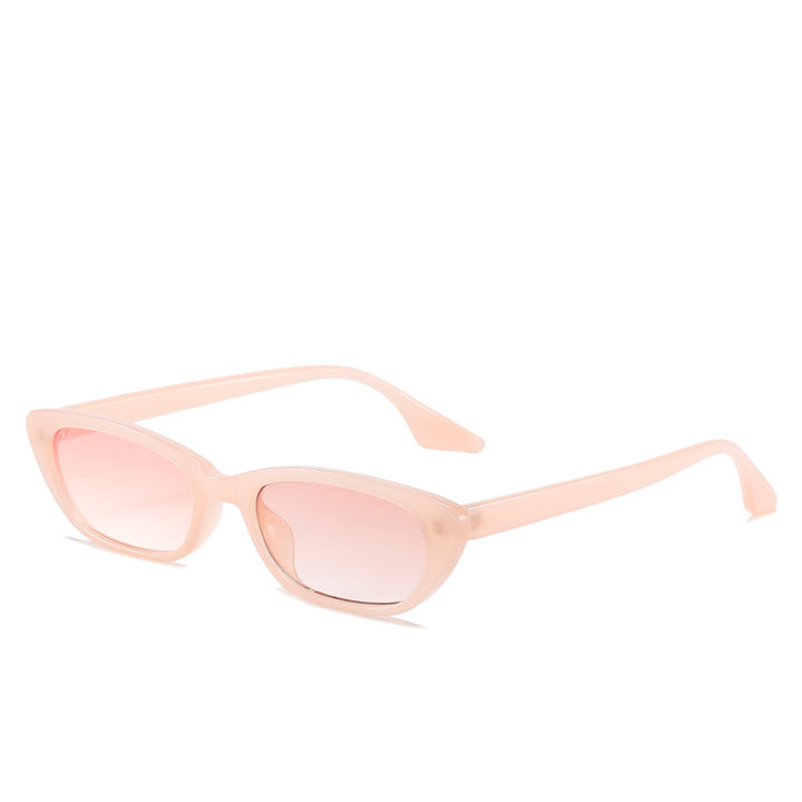 Dame moderne solbriller i trendy cat-eye-stil med gjennomsiktig ramme Luvikno