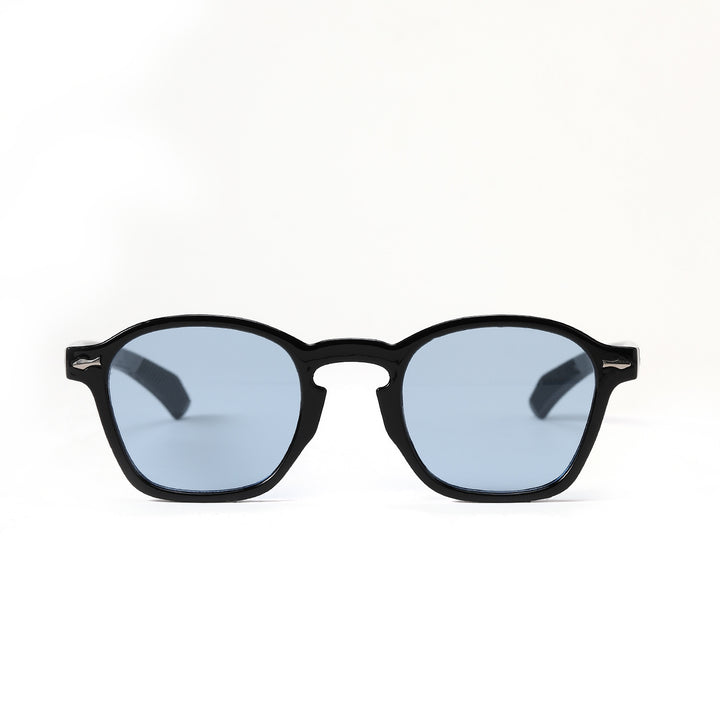 Dame moteriktig solbrille med innovativt design og matt plastikkramme Luvikno