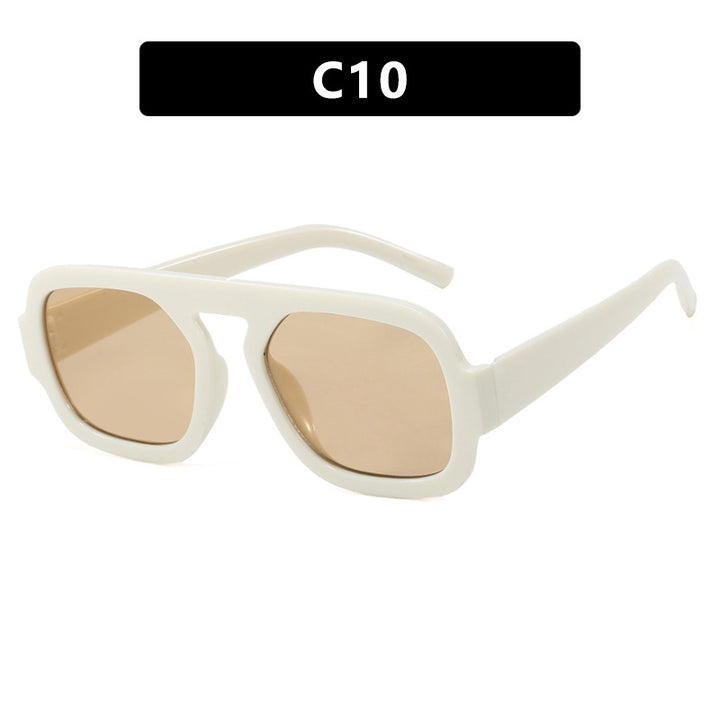 Dame moteriktig solbrille i moderne retro-stil Luvikno