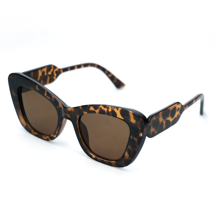 Dame Cat-Eye solbriller med stilige detaljer Luvikno