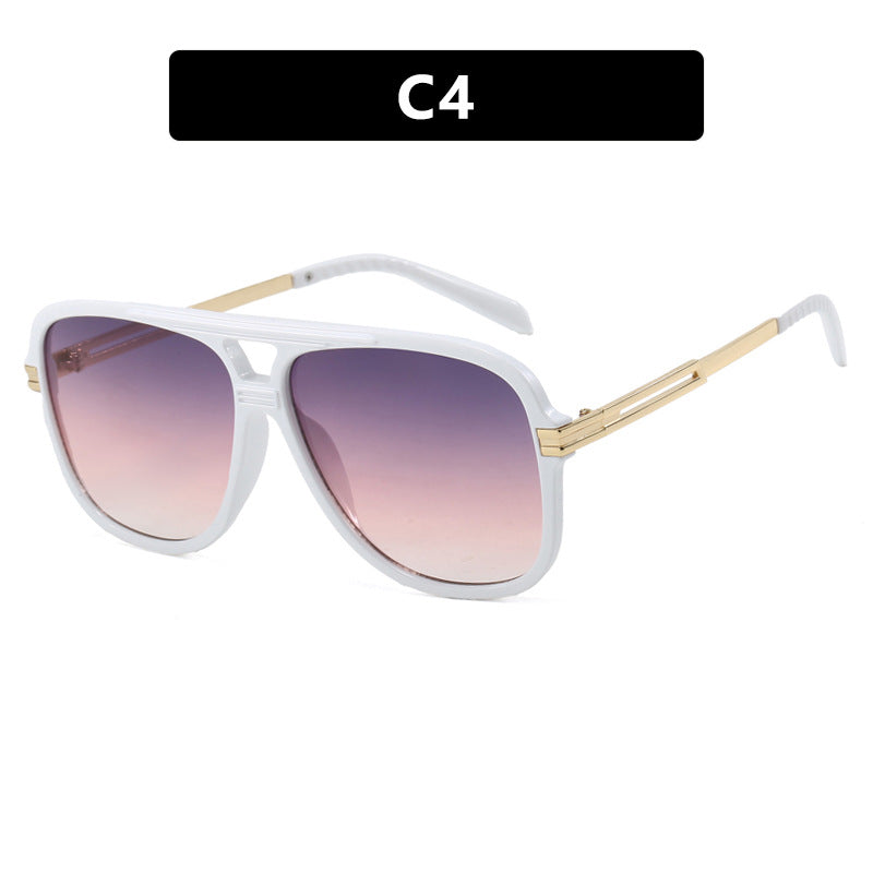 Dame oversized moteriktig solbrille med robust og elegant design Luvikno